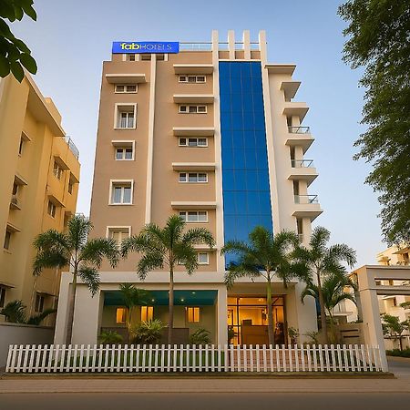 Fabhotel The Botanica - Nr Hyderabad Central University, Kondapur Kondapur  Ngoại thất bức ảnh